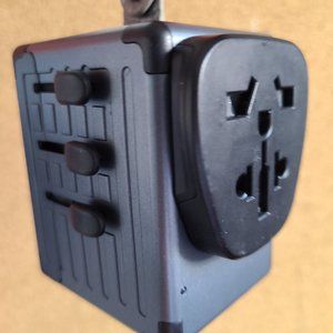 Universal Travel Adapter with Dual USB Charger 2500mA Worldwide 150+ Countries